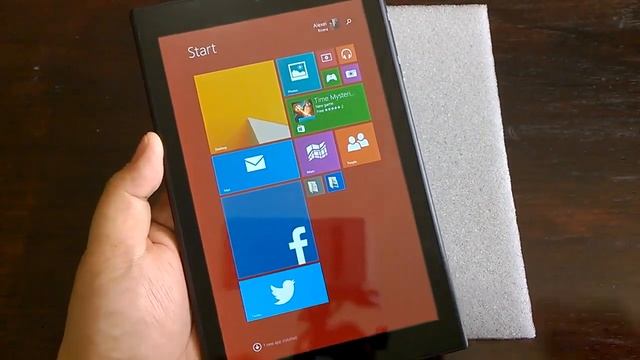 Cherry Mobile Alpha Play Unboxing (Unscripted) - 8" Full Windows 8.1 Tablet PC For Only PHP 7,999 смотреть онлайн