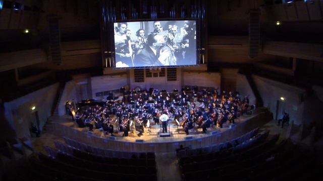 Hollywood Gala (Music by John Williams, Movies by Stephen Spielberg) - Schindler's List