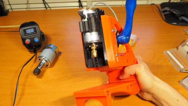 775 мотор и цанговый патрон ER11 с Aliexpress для самодельного фрезерного станка смотреть онлайн