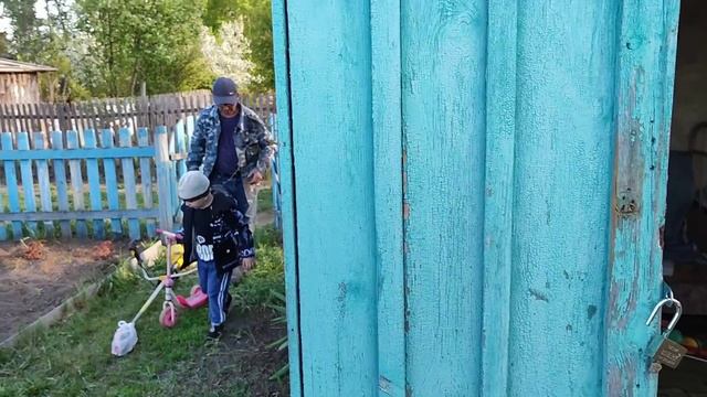 ВЫЯСНИЛИ ПРИЧИНУ?♀️ДЕНЬ С??В САДУ? смотреть онлайн