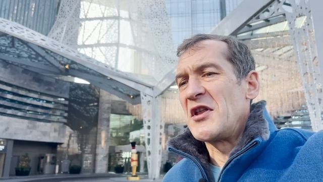 Обзор финансовых прогнозов на 2023 год [18+] смотреть онлайн