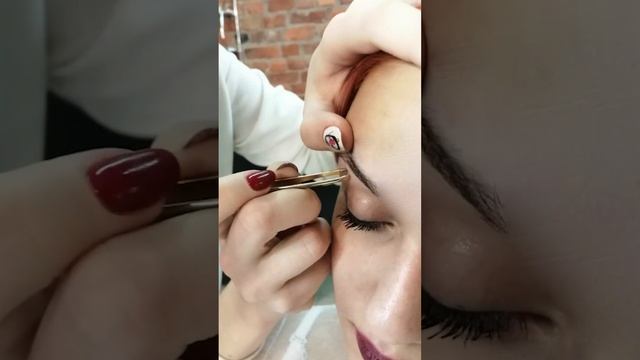 Как стать бровистом БЕСПЛАТНО?! #брови #бровист #окрашиваниебровей смотреть онлайн