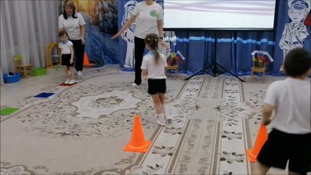 Спортивный праздник к 23 февраля в средней группе "Юнга". смотреть онлайн