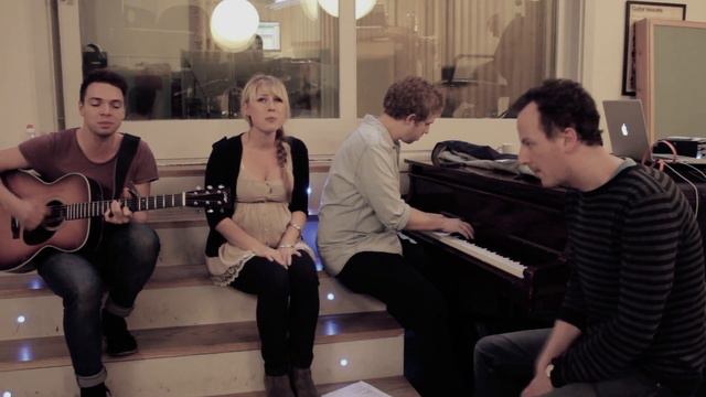 Worship Central // Dry Bones // Nikki Fletcher & Tom Smith смотреть онлайн