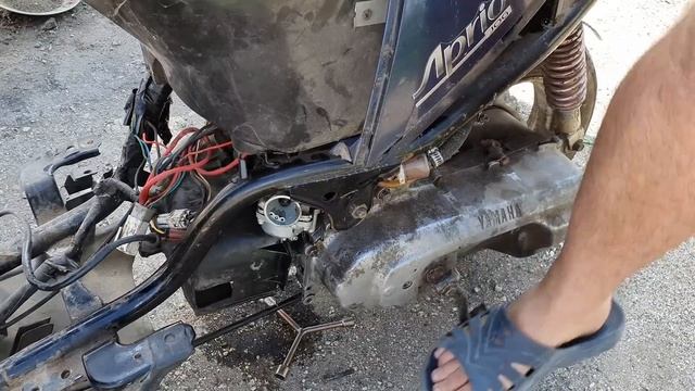 Не заводится скутер Yamaha Jog смотреть онлайн