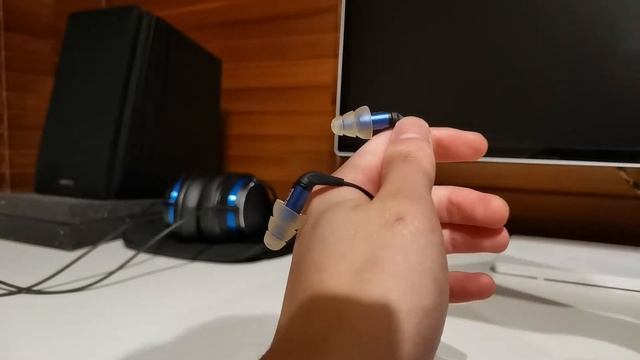 Etymotic ER2XR Review: Budget Reference King смотреть онлайн