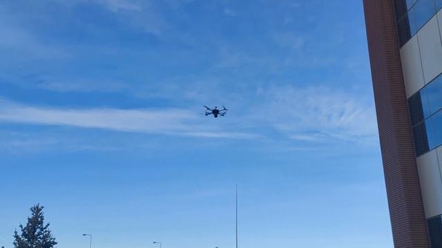 XS690 Quadcopter смотреть онлайн