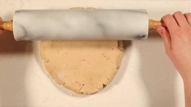 Quick & Easy Holiday Cookies | Vegan & Gluten-free Candy Cane Shortbread & Grandma's Welsh Tea Cake