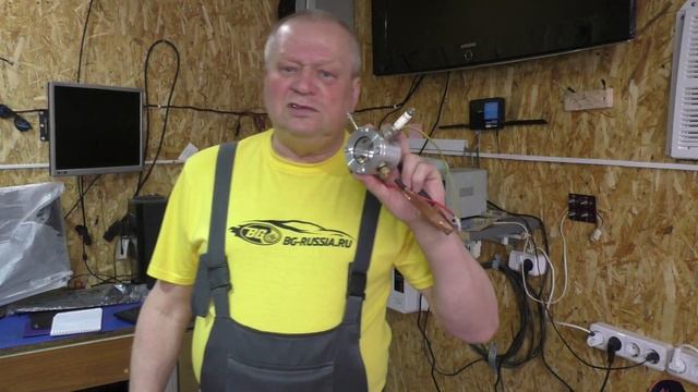 С какой силой тянуть свечи зажигания? смотреть онлайн