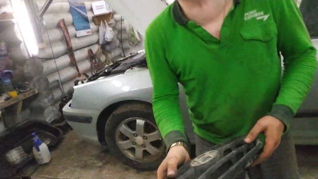 Простой ремонт решётки радиатора смотреть онлайн