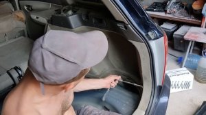 Как поменять задние стойки на тойота филдер 141 .