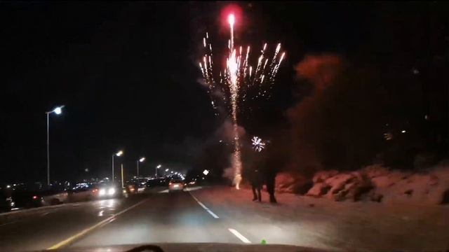 Новогодняя ночь в Яндекс такси. Благовещенск. Таксуем в новый год смотреть онлайн