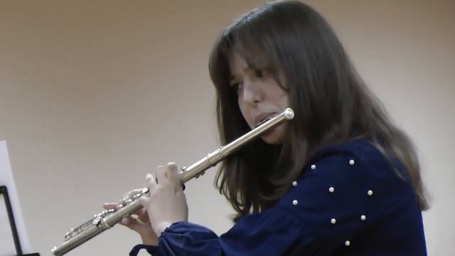 А. Безенсон "Гула пчала" фантазия на тему бел. нар. песни. Софья Аврейцевич - флейта. смотреть онлайн