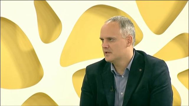 О том, почему одна из премий «За верность профессии» в АПК края носит имя Иды Калининой смотреть онлайн