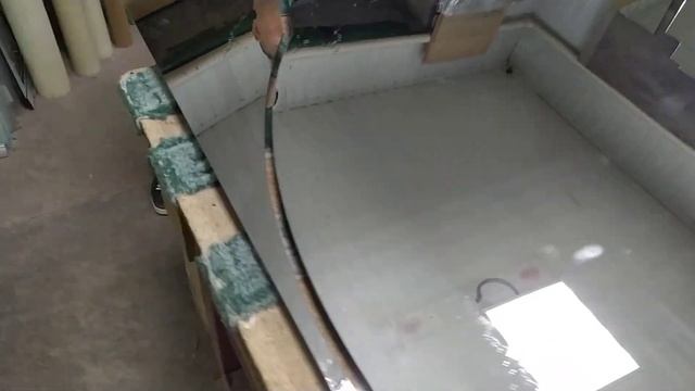 Как вырезать круг из зеркала 1500 мм. смотреть онлайн