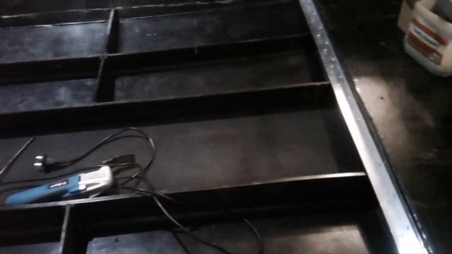 Строим 8-ми метровый катер из ПНД смотреть онлайн