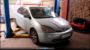 Замена маслосъемных колпачков на Toyota Prius NHW11  1,5  Тойота Приус 2000 года 1часть