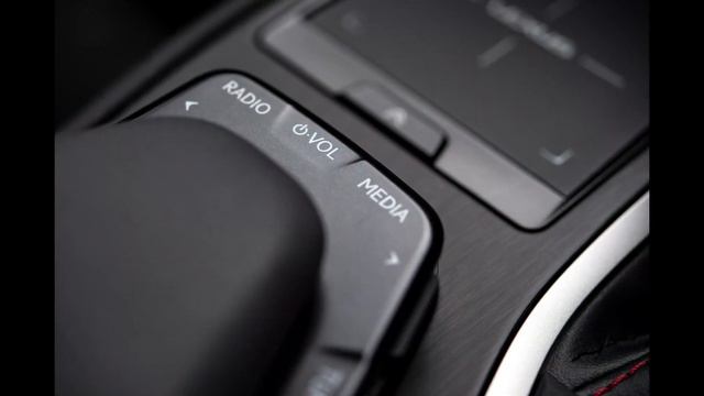 Lexus UX 250h смотреть онлайн