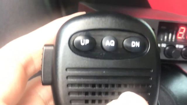 Luiton LT-298 40 Channel Mobile CB Radio Transceiver - USA Market Version 26.965 MHz - 27.405 MHz A смотреть онлайн