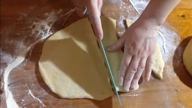 Мягкие сочные лакумчики. Хворост, Немецкие кребли смотреть онлайн