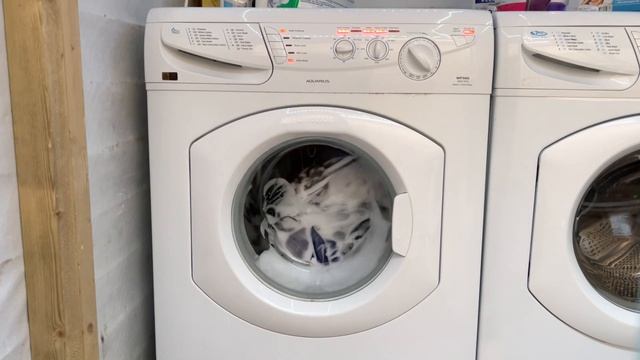 Hotpoint WF560 | Non Colourfast Cotton | Full Cycle