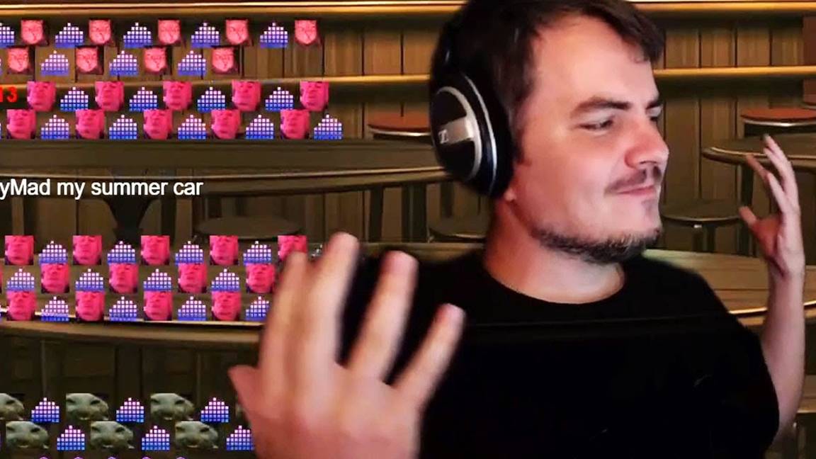 Нейросетевой Мэддисон отмечает возвращение к стримам /madcast смотреть онлайн