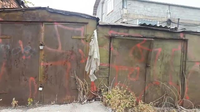 Я МАЛЬЧИШ - ПЛОХИШ - ГАРАЖИ И ЖЕЛЕЗНАЯ ДОРОГА - КАК ТАКОЕ ВОЗМОЖНО? смотреть онлайн