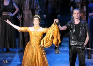 "Ромео VS Джульетта. XXлет спустя. Овации и поклоны. Мюзикл театра Московская Оперетта