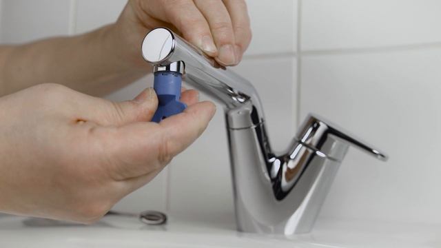 Oras Signa - Servicing aerator.mp4 смотреть онлайн