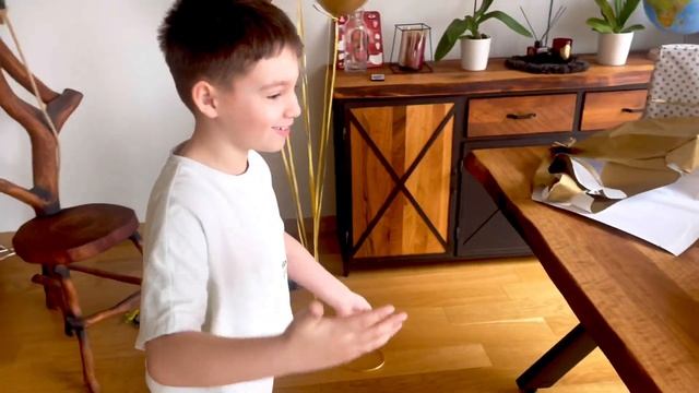 АРТУРУ 7 ЛЕТ ??? РАСПАКОВКА ПОДАРКОВ смотреть онлайн