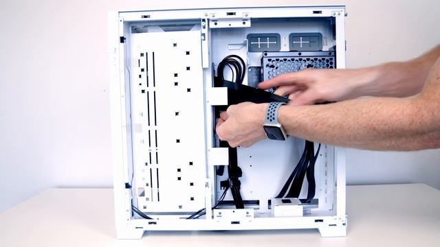 Lian Li Make the O11 Dynamic EVO Upright GPU Riser Cable Disappear - 600 mm PCIe 4.0 Riser Cable смотреть онлайн