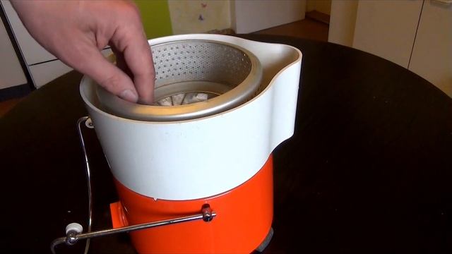 Vorwerk Entsafter Zentrifuge 60-70er Jahre Vintage ,Vorwerk juicer centrifuge 60-70s Vintage смотреть онлайн