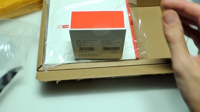OnePlus One 2017 Unboxing смотреть онлайн