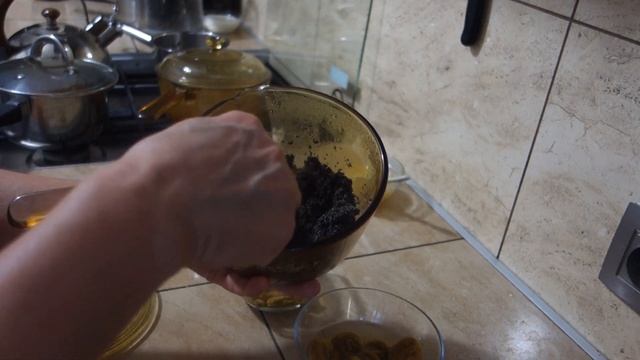 Kutia wigilijna. Tradycyjny przepis jak zrobić kutię na wigilijny stół смотреть онлайн