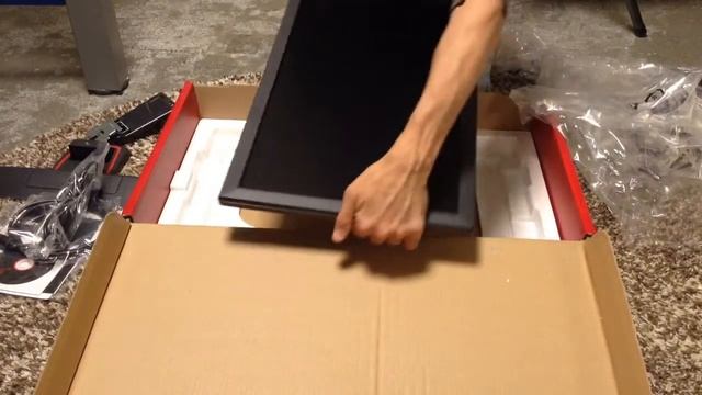 BenQ ZOWIE 24 inch Full HD Gaming Monitor UNBOXING смотреть онлайн