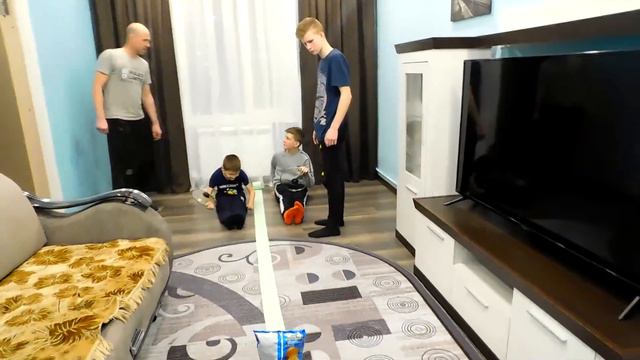 Веселимся Дома Всей СЕМЬЁЙ 24 ЧАСА смотреть онлайн