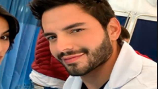 ¡ ULTIMA HORA ! SEBASTIAN CARVAJAL ACTOR DE " ENFERMERAS "PIERDE EL CONTROL Y SUFRE GRAVE ACCIDENTE смотреть онлайн