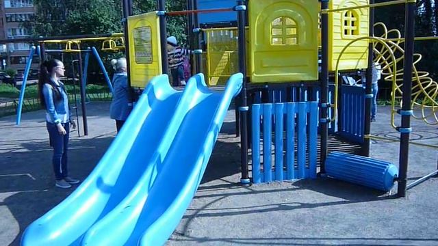 Крутая детская площадка смотреть онлайн