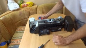 Как разобрать принтер Epson L100 и прокачать картриджи