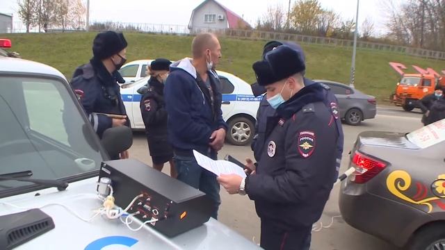 В Смоленске сотрудники ГИБДД провели рейд «Такси» Ркгион 67 смотреть онлайн