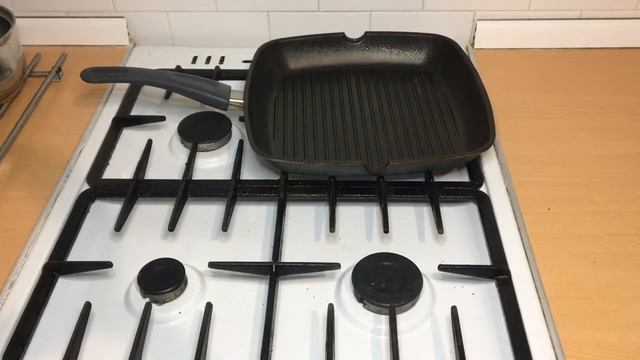 Простой ужин #23. Полента со свининой и сливочным соусом смотреть онлайн