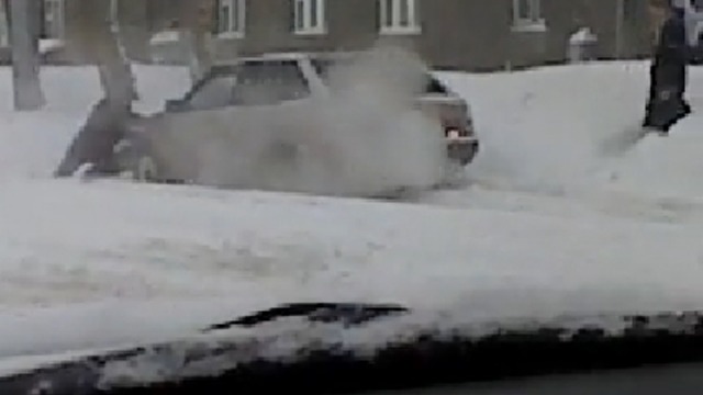 Девятка утопилась в снегу смотреть онлайн