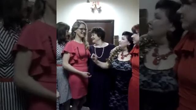 Отзыв большой компании о проведенном Новогоднем корпоративе в кафе "Усадьба" г. Перми, Верхняя Курь смотреть онлайн