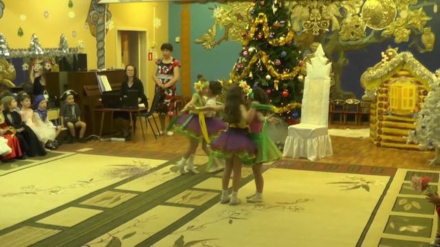 016_25.12.2014 Утренник Снежная Королева смотреть онлайн