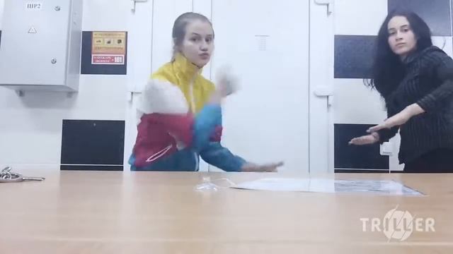 Девочки-Огонь/танцы в общаге/когда скучно/триллер смотреть онлайн