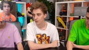 ВЛАД А4 Угадай ИГРУ Челлендж ! РЕАКЦИЯ НА А4