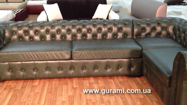 Угловой диван Честер в коже с пуговицами
