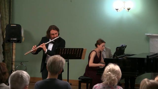 Franz Schubert Introduction and Variations for Flute and Piano смотреть онлайн