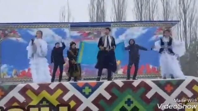 Казаxи в Уфе 2 Наурыз смотреть онлайн
