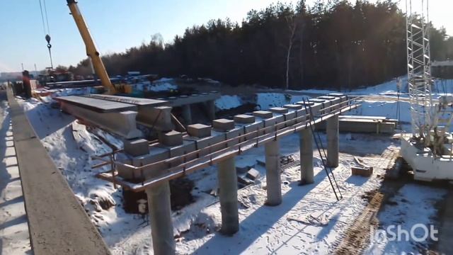 Строительство путепровода. Остужева. Воронеж 23.12.2021. Частные постройки пока не снесли смотреть онлайн